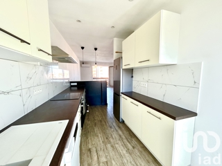 Vente  Appartement F3  de 66 m² à La Londe les Maures 270 000 euros Réf: SFN-1767375