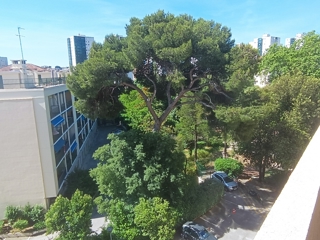 Vente  Appartement F3  de 65 m² à Toulon 163 000 euros