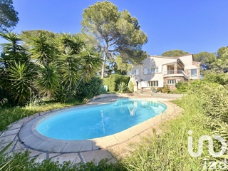 Vente  Maison de 190 m² à Saint Raphaël 839 000 euros