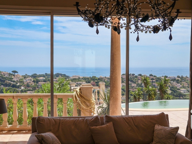 Vente  Maison de 270 m² à Sainte Maxime 2 600 000 euros Réf: SFN-1774103