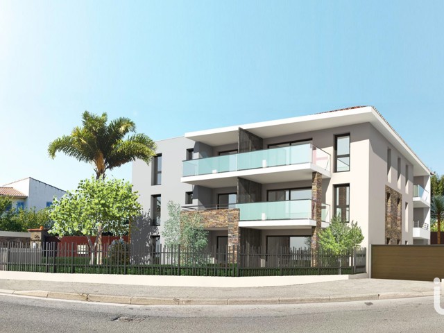 Vente  Appartement F3  de 64 m² à Fréjus 399 000 euros Réf: SFN-1772036-2