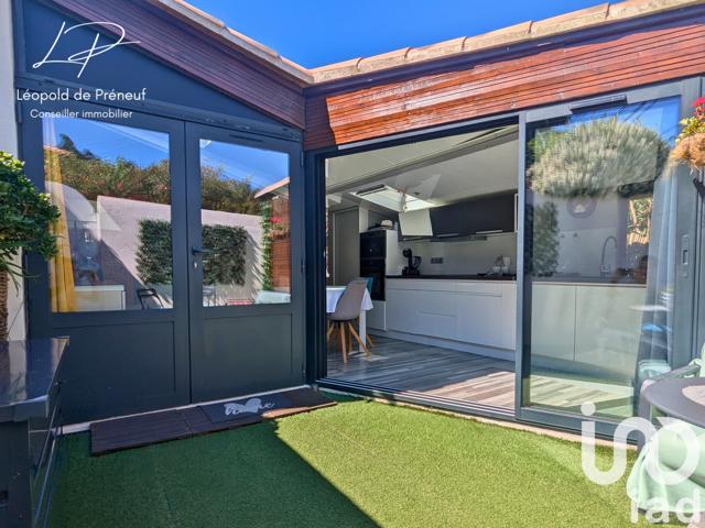 Vente  Maison de 35 m² à Six-Fours 245 000 euros Réf: SFN-1777166