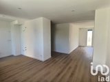 Vente  Appartement T3  de 76 m² à Six-Fours 305 000 euros