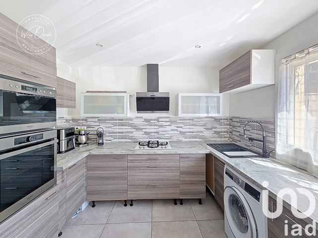 Vente  Appartement F3  de 60 m² à La Valette du Var 159 500 euros Réf: SFN-1774050
