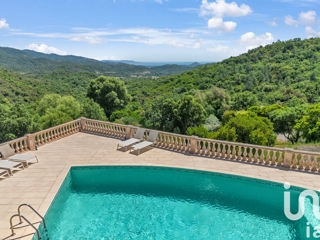 Vente  Maison de 306 m² à Les Adrets de l'Estérel 1 359 000 euros