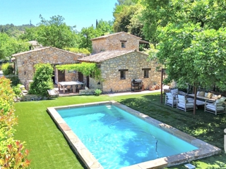 Vente  Maison de 165 m² à Callas 699 000 euros