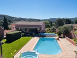 Vente  Maison de 149 m² à La Crau 849 000 euros