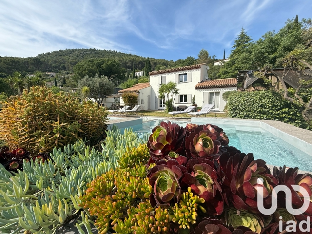 Vente  Maison de 145 m² à Solliès Toucas 699 000 euros Réf: SFN-1779729