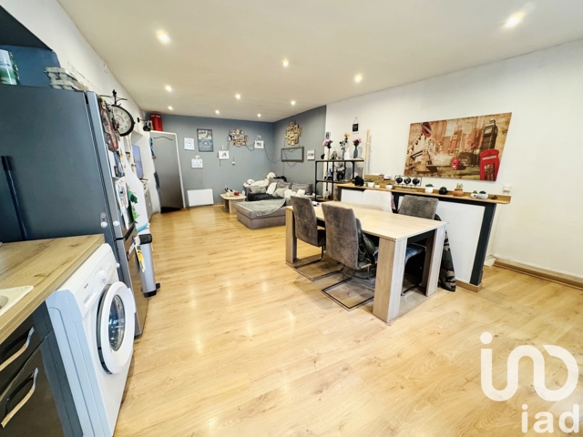 Vente  Appartement T3  de 65 m² à Ampus 120 000 euros Réf: SFN-1751624