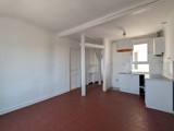 Vente  Appartement T2  de 47 m² à Hyères 157 000 euros