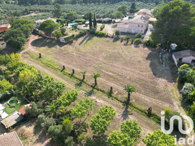Vente  Terrain de 1192 m² à Fréjus 320 000 euros Réf: SFN-1573054