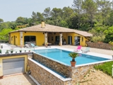 Vente  Maison de 210 m² à Cabasse 1 045 000 euros