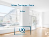 Vente  Local commercial de 118 m² à Fréjus 349 000 euros