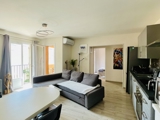 Vente  Appartement F2  de 45 m² à La Londe les Maures 174 000 euros