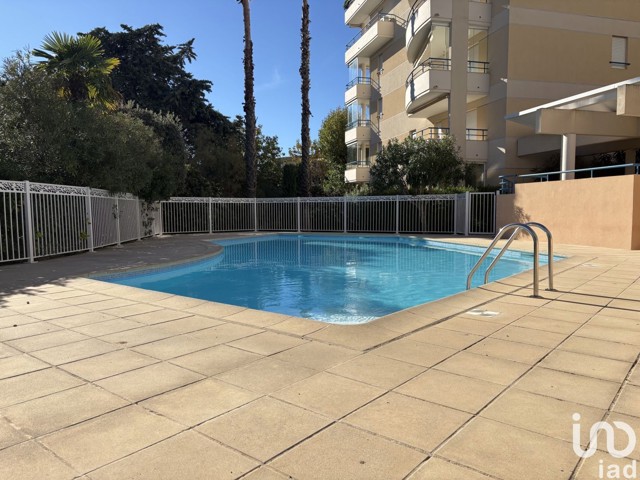 Vente  Appartement T2  de 36 m² à Fréjus 215 000 euros Réf: SFN-1769200
