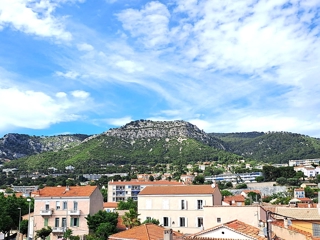 Vente  Appartement T3  de 85 m² à Toulon 179 000 euros