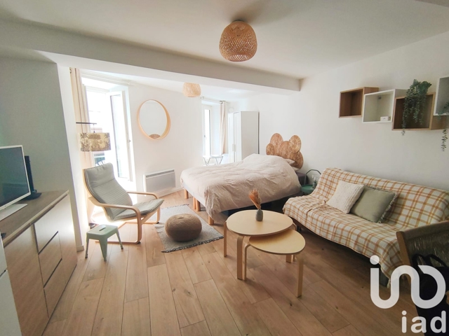 Vente  Studio de 30 m² à Hyères 120 000 euros Réf: SFN-1789033