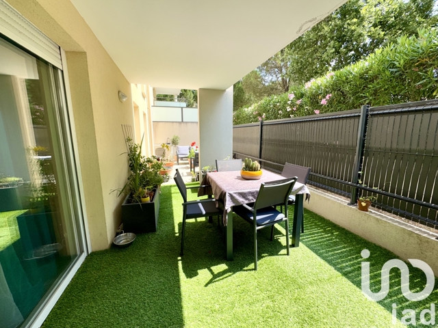 Vente  Appartement F3  de 61 m² à Fréjus 299 000 euros Réf: SFN-1741494
