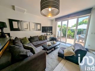 Vente  Maison de 66 m² à Cogolin 334 400 euros