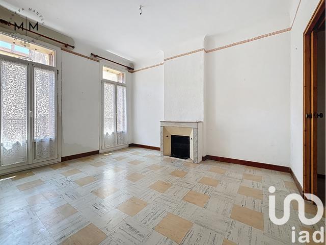 Vente  Appartement T3  de 70 m² à Toulon 100 000 euros Réf: SFN-1790732
