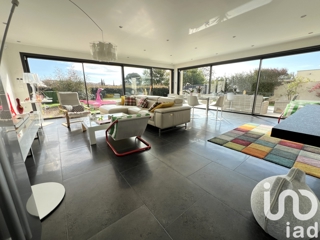 Vente  Maison de 183 m² à La Londe les Maures 950 000 euros Réf: SFN-1789977