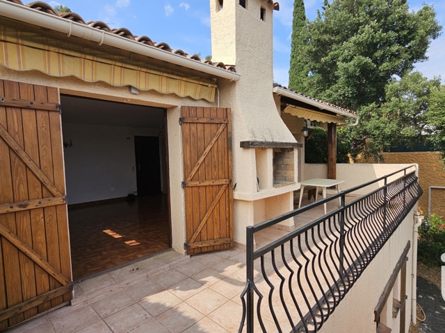 Vente  Maison de 79 m² à Roquebrune sur Argens 399 000 euros Réf: SFN-1784772