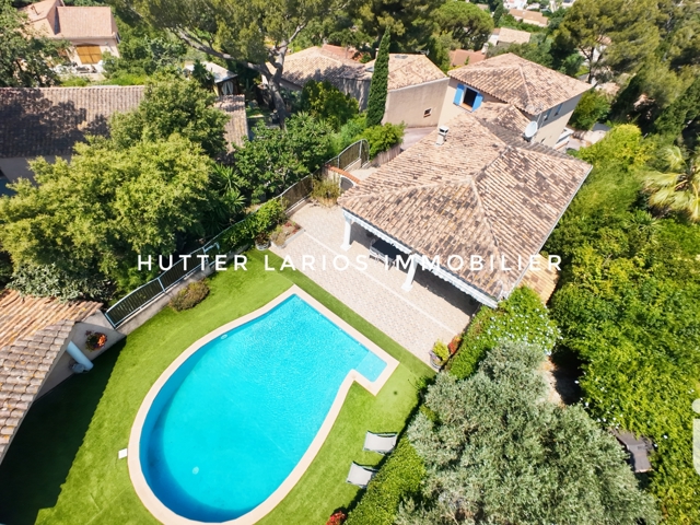 Vente  Maison de 200 m² à La Seyne 819 000 euros Réf: SFN-1793455