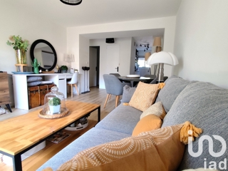 Vente  Appartement T3  de 65 m² à Hyères 283 000 euros