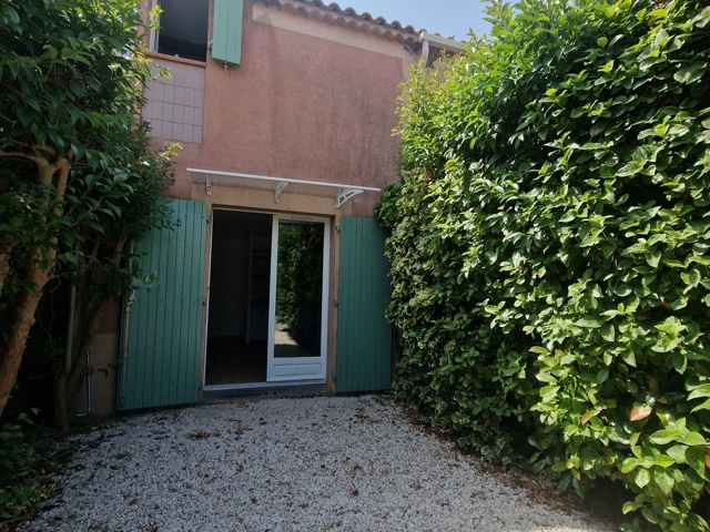 Vente  Maison de 32 m² à La Seyne 209 900 euros Réf: SFN-1795374