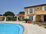 Vente  Maison de 160 m² à Roquebrune sur Argens 830 000 euros