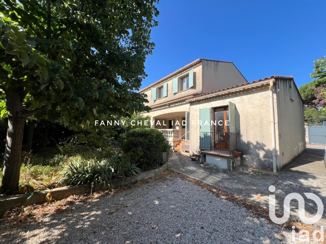 Vente  Maison de 175 m² à Six-Fours 623 000 euros Réf: SFN-1798290