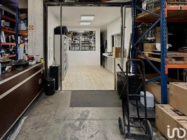 Vente  Local commercial de 735 m² à Toulon 480 000 euros Réf: SFN-1799169