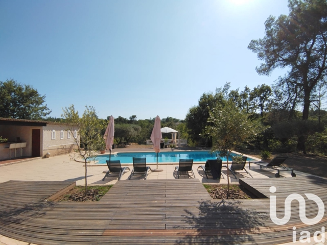 Vente  Maison de 257 m² à Saint Paul en Forêt 790 000 euros Réf: SFN-1801956