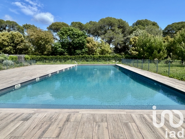 Vente  Appartement T2  de 38 m² à La Londe les Maures 215 000 euros Réf: SFN-1801913