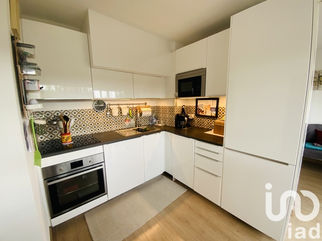 Vente  Appartement F2  de 36 m² à Saint Mandrier 189 000 euros Réf: SFN-1805172