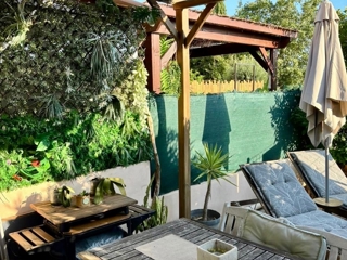 Vente  Studio de 22 m² à La Londe les Maures 162 000 euros