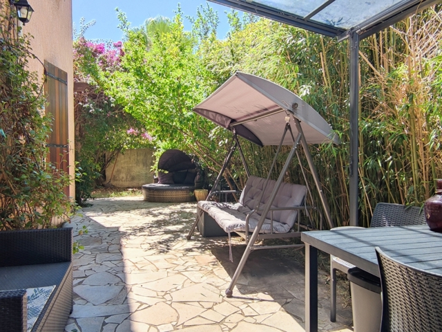 Vente  Maison de 120 m² à Toulon 385 000 euros Réf: SFN-1807915