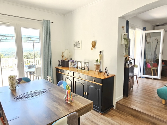 Vente  Maison de 115 m² à La Motte 490 000 euros Réf: SFN-1810596