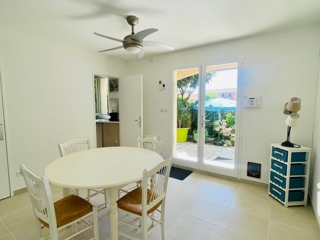 Vente  Maison de 39 m² à La Londe les Maures 254 000 euros