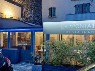 Vente  Local commercial de 99 m² à Grimaud 98 000 euros