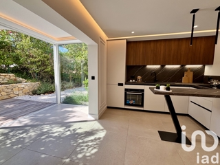 Vente  Appartement T2  de 38 m² à Saint Raphaël 265 000 euros