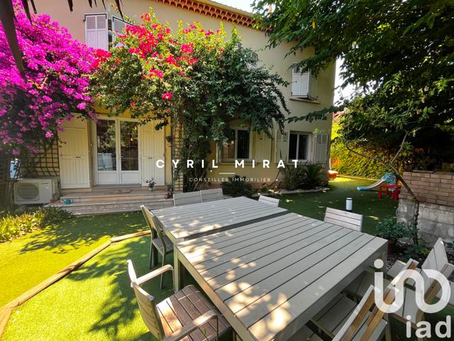 Vente  Appartement F3  de 75 m² à Toulon 345 000 euros Réf: SFN-1813359