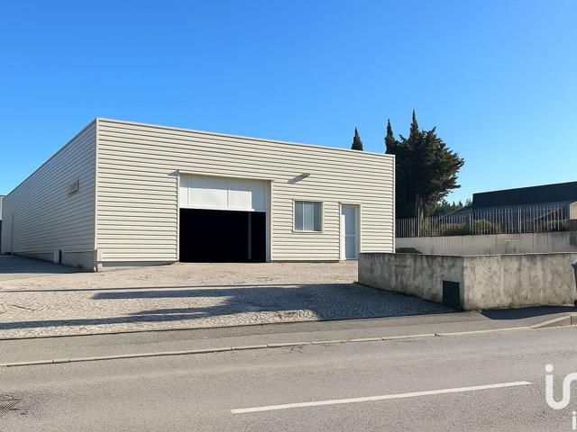Vente  Local commercial de 245 m² à Six-Fours 150 000 euros Réf: SFN-1811956