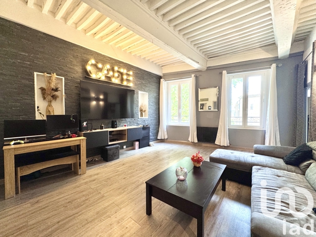 Vente  Appartement T3  de 70 m² à Brignoles 132 000 euros Réf: SFN-1797991
