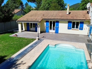 Vente  Maison de 140 m² à Saint Zacharie 598 000 euros