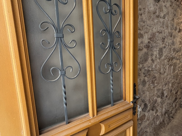 Vente  Maison de 95 m² à Puget Ville 227 000 euros Réf: SFN-1817727