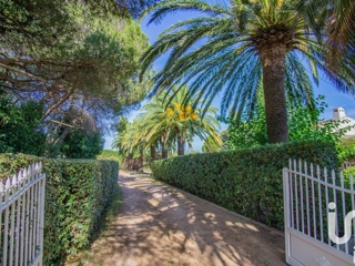 Vente  Maison de 251 m² à Fréjus 675 000 euros