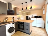 Vente  Studio de 32 m² à Roquebrune sur Argens 146 000 euros