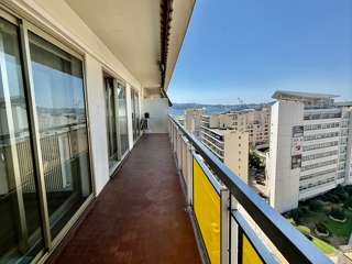 Vente  Appartement F4  de 107 m² à Toulon 289 000 euros
