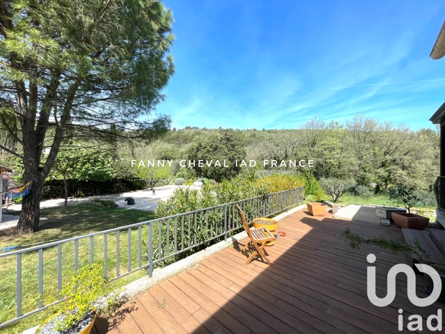 Vente  Maison de 193 m² à Evenos 695 000 euros Réf: SFN-1821942
